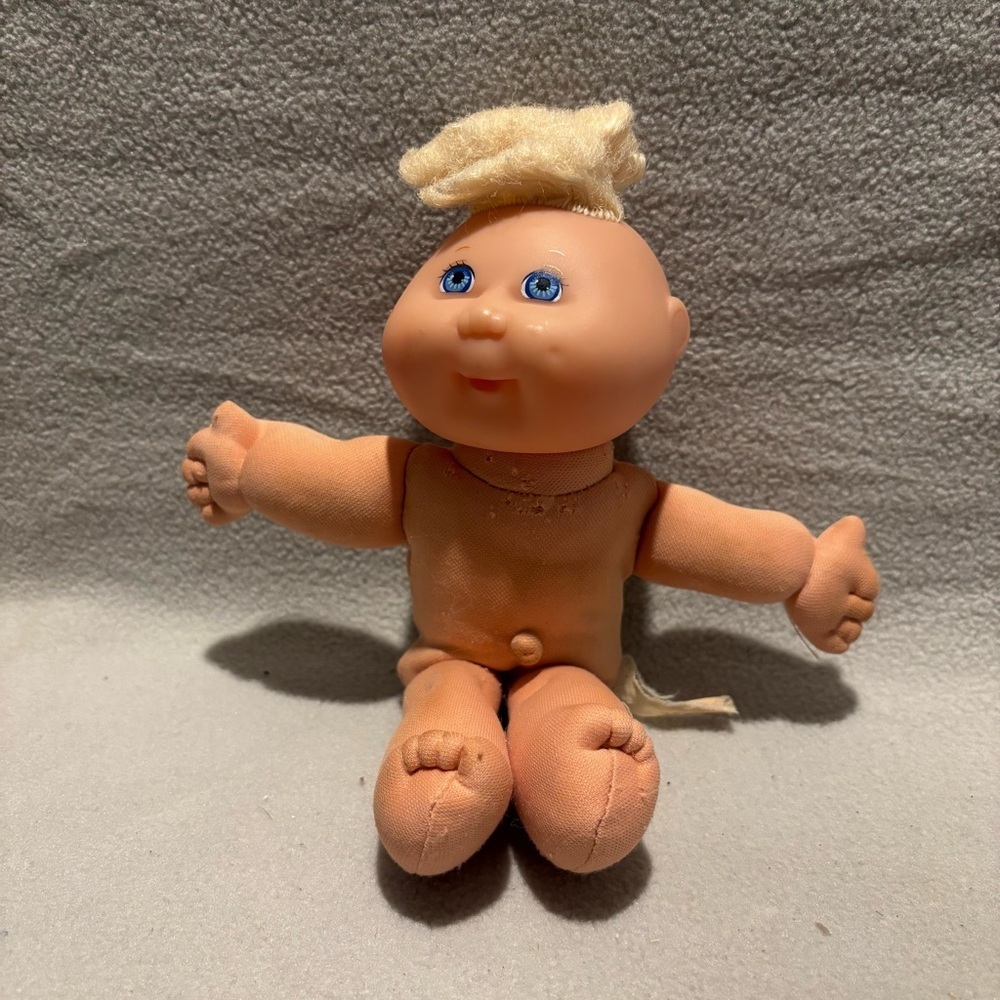 Vintage 1995 Mattel Cabbage Patch Kids Doll‎ Blonde Hair Blue Eyes Collectible - Picture 3 of 8